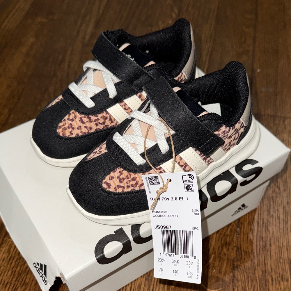 Adidas Kids Sneakers - Black and Pink Leopard - Picture 3 of 5